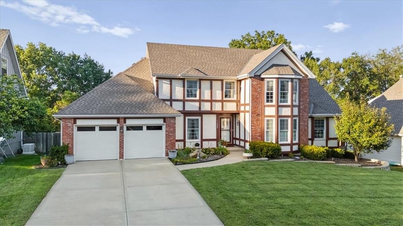 11600 W 109th St, Overland Park, KS 66210