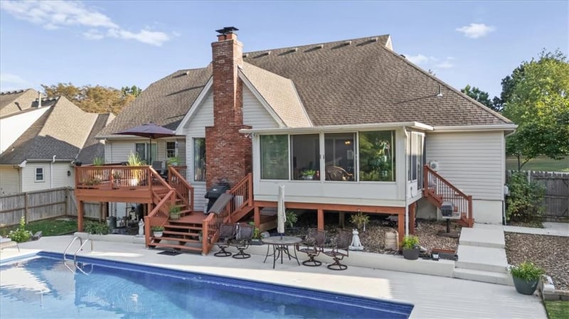 11600 W 109th St, Overland Park, KS 66210