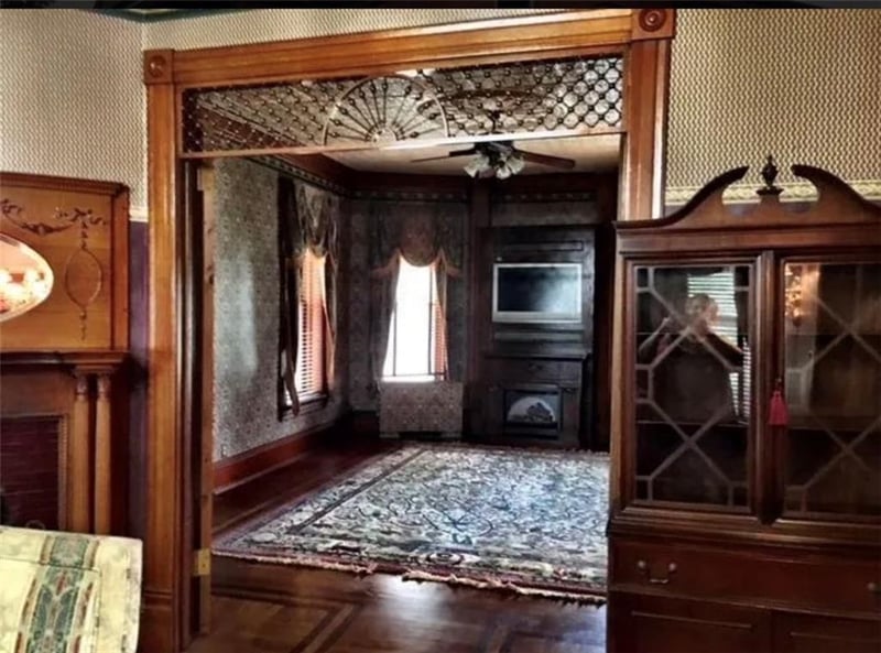 614 Elm St, Coffeyville, KS 67337