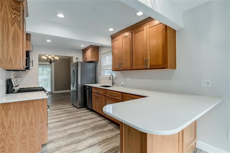 12560 W 82nd Ter, Lenexa, KS 66215
