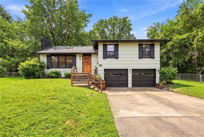 10601 E 33rd Ter S, Independence, MO 64052