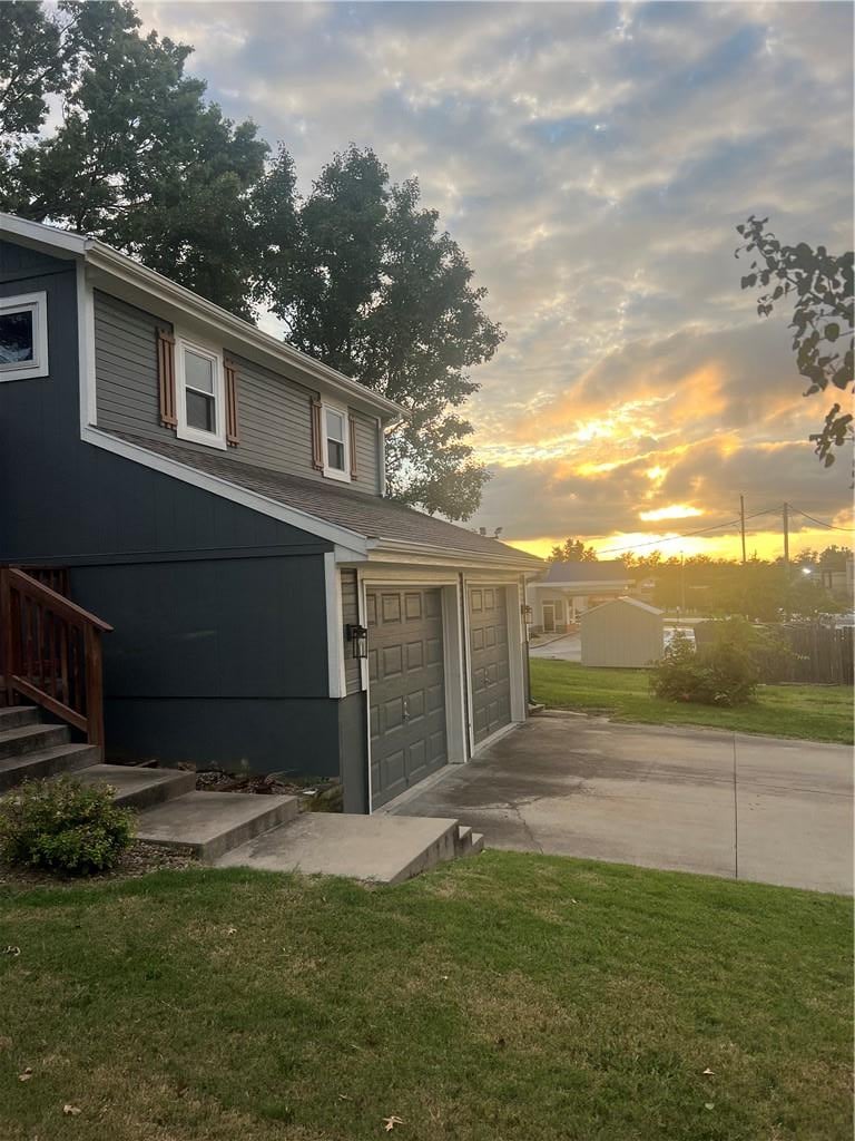 1007 W Washington St, Harrisonville, MO 64701