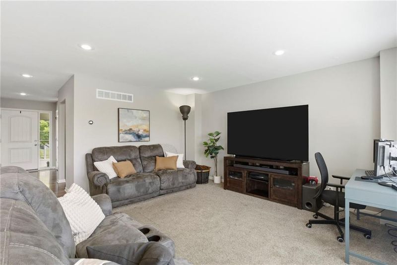 20125 E 24th Terrace Ct S, Independence, MO 64057