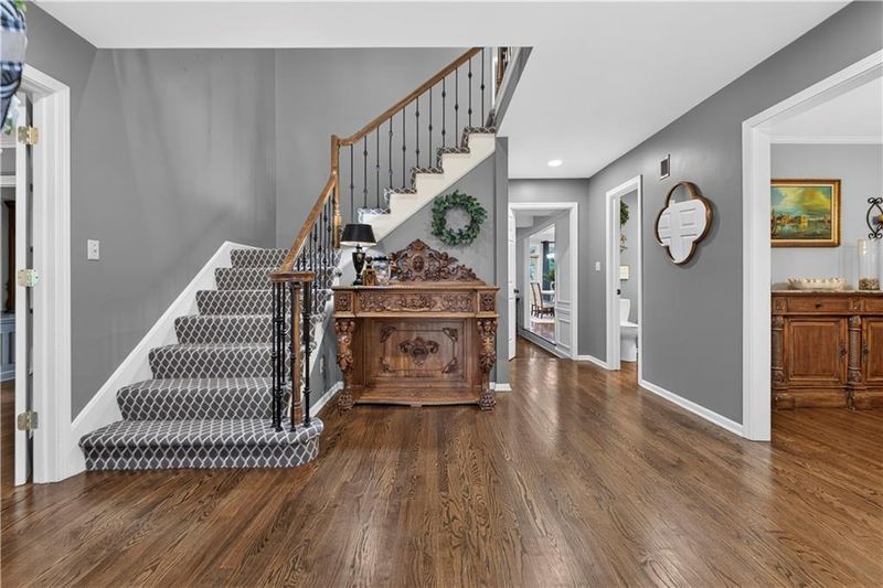 12400 Sagamore Rd, Leawood, KS 66209
