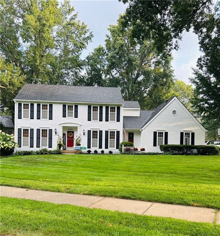 12400 Sagamore Rd, Leawood, KS 66209