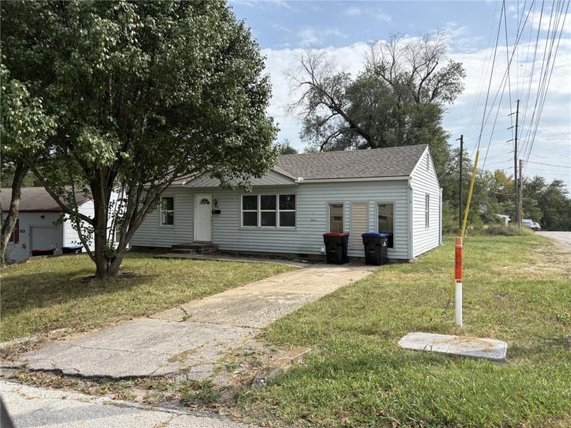 418 W Culton St, Warrensburg, MO 64093