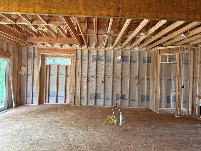 521 Arbor Ln, Liberty, MO 64068