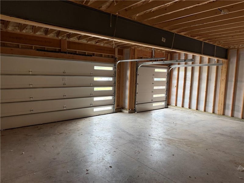 521 Arbor Ln, Liberty, MO 64068