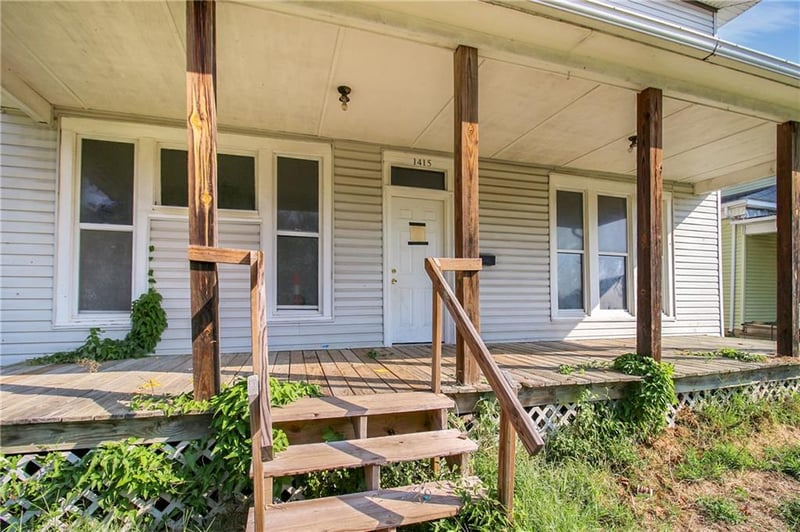 1415 and 1411 Belmont Ave, Parsons, KS 67357