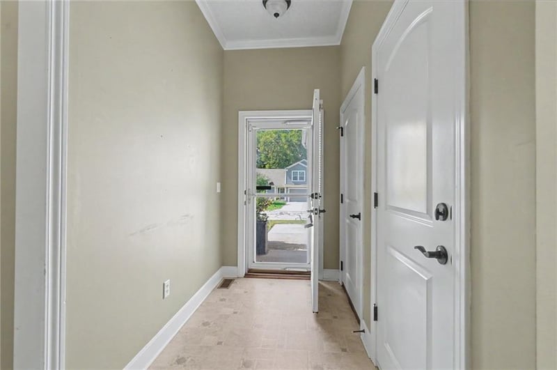 1541 S 104th Terrace 104th Ter, Edwardsville, KS 66111