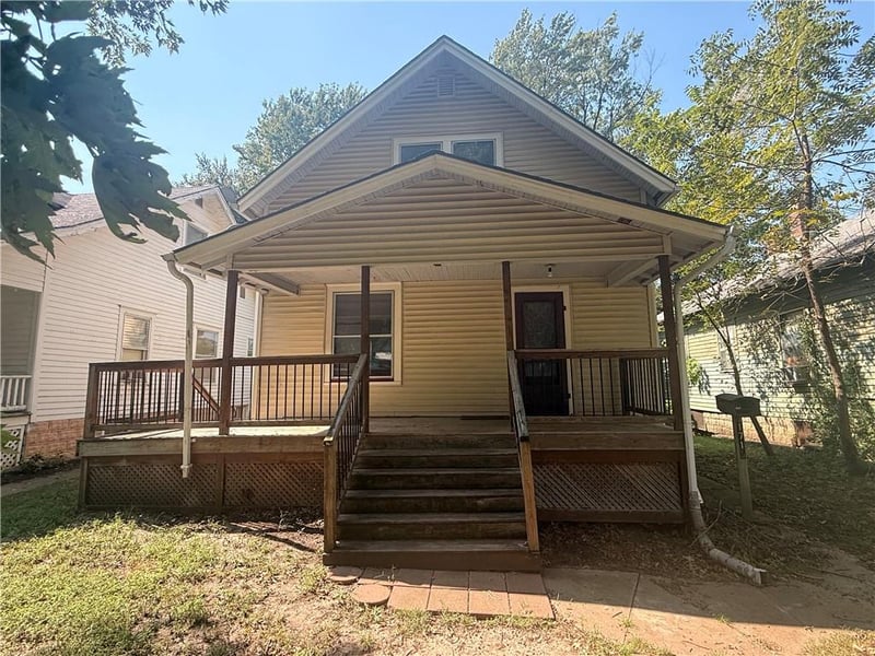 1715 Quincy St, Topeka, KS 66612