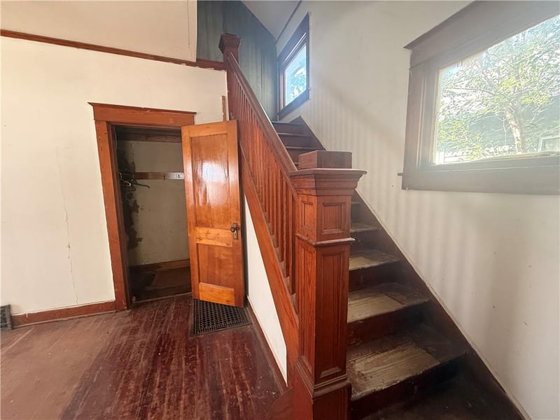 1715 Quincy St, Topeka, KS 66612