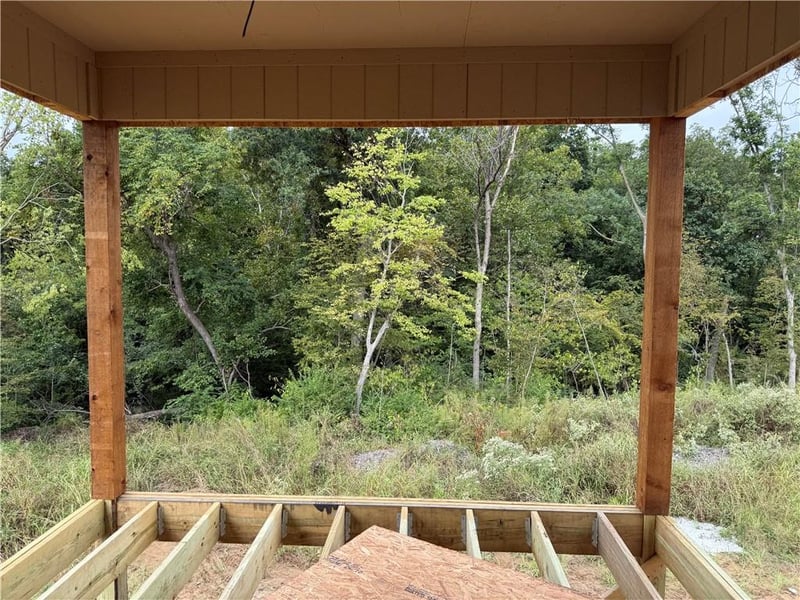 2116 Deerfield Ter, Liberty, MO 64068