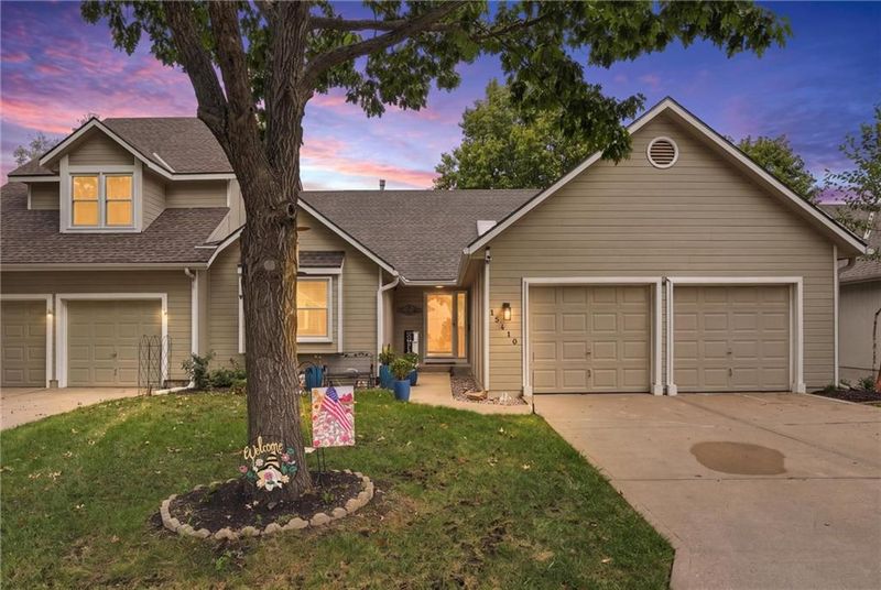 15410 Floyd St, Overland Park, KS 66223