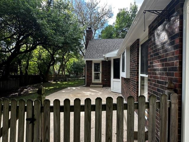 14744 S Village Dr, Olathe, KS 66062