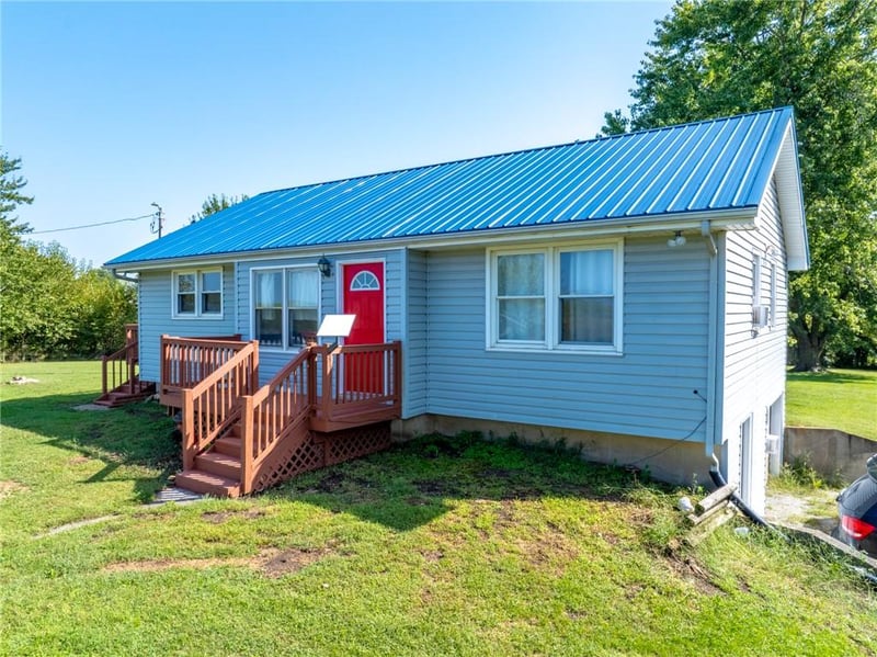 37431 W 228th St, Polo, MO 64671
