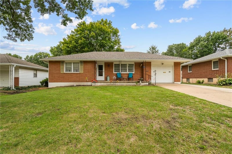13213 E 44th St S, Independence, MO 64055
