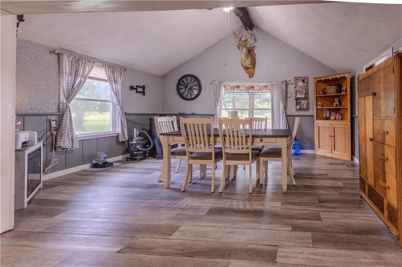 14768 Lincoln Ln, Rayville, MO 64084