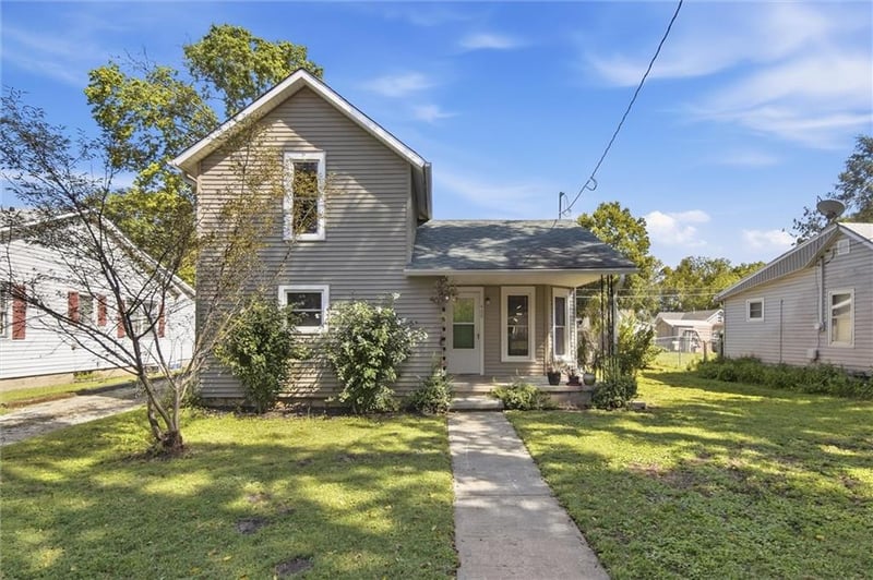 409 Elm St, Perry, KS 66073