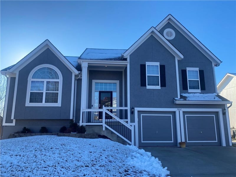 7807 NE 112th St, Kansas City, MO 64157