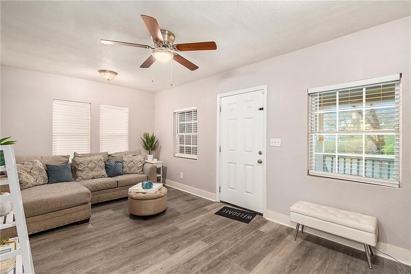 5116 Park Ave, Kansas City, MO 64130