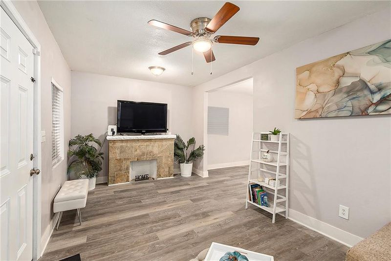 5116 Park Ave, Kansas City, MO 64130