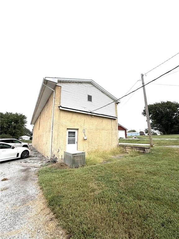 108 E Kelling Ave E, Waverly, MO 64096