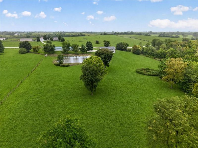 39803 K Hw, Richmond, MO 64085