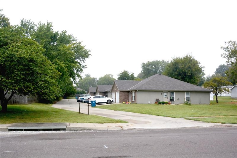305-07-09 Mason St E, Odessa, MO 64076