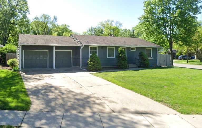 3209 W 72nd St, Prairie Village, KS 66208