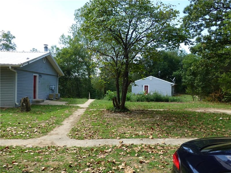 731-733 Sw 13 Hw, Warrensburg, MO 64093