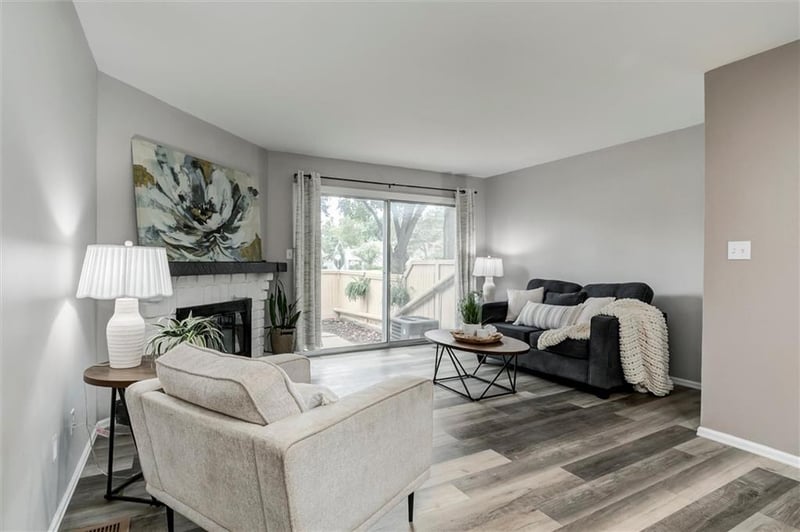 8039 Halsey St, Lenexa, KS 66215
