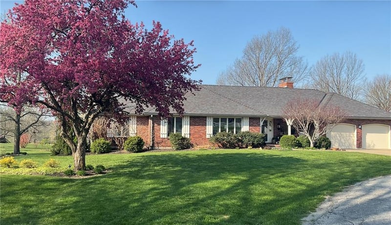 711 W Fairway Dr, Plattsburg, MO 64477