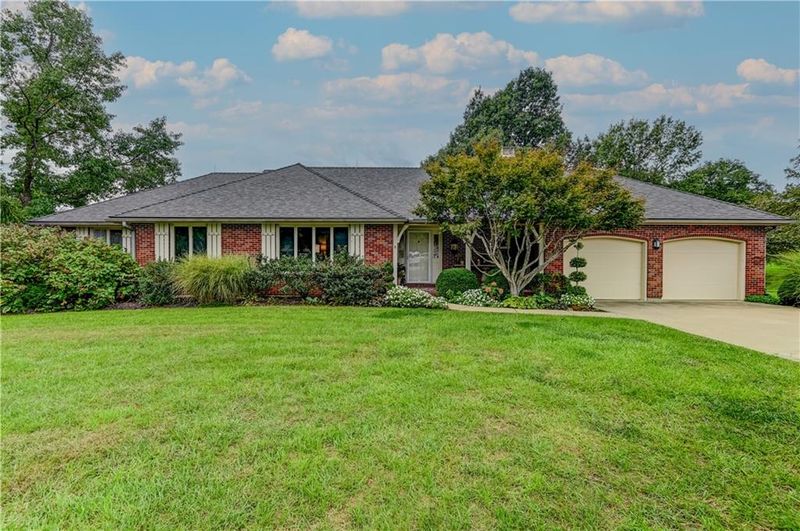 711 W Fairway Dr, Plattsburg, MO 64477