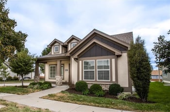 8117 N Farley Ave, Kansas City, MO 64158