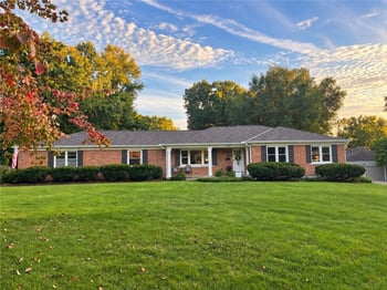 4229 W 98th St, Overland Park, KS 66207
