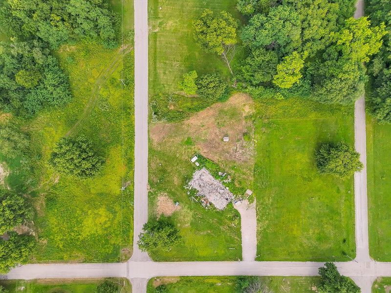 302 E Oak St, Weir, KS 66781