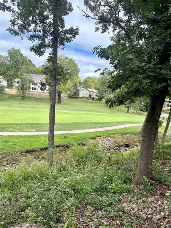 12637 Pawnee Ln, Leawood, KS 66209