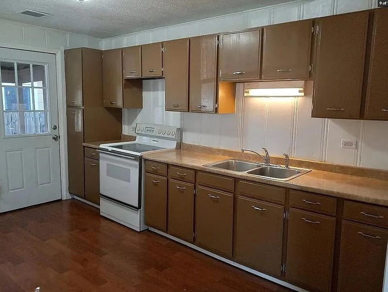 316 Vine St, Leavenworth, KS 66048