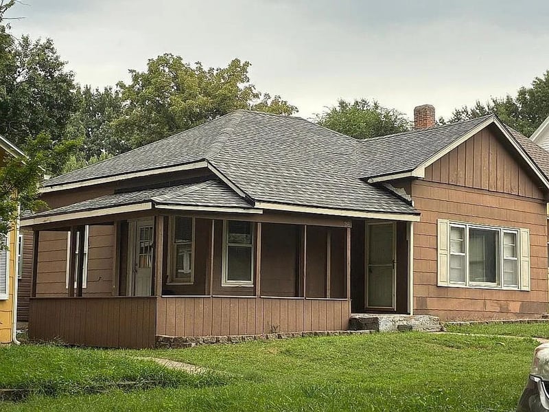 316 Vine St, Leavenworth, KS 66048