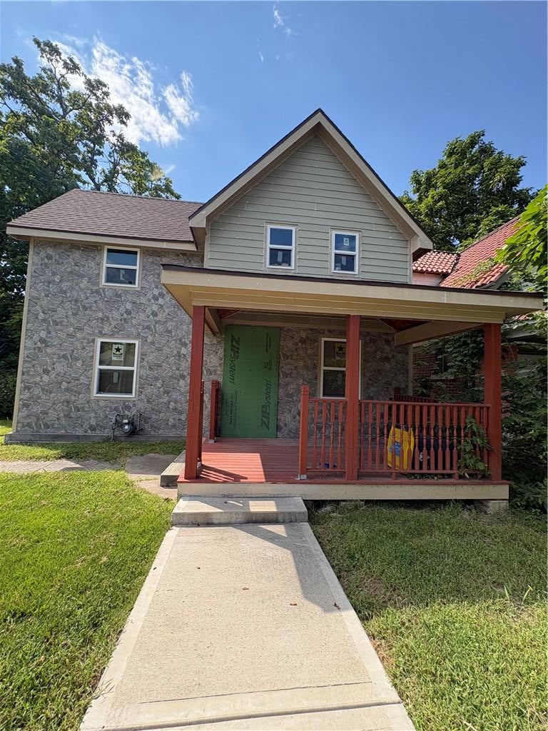 Woodland Ave, Kansas City, MO 64110