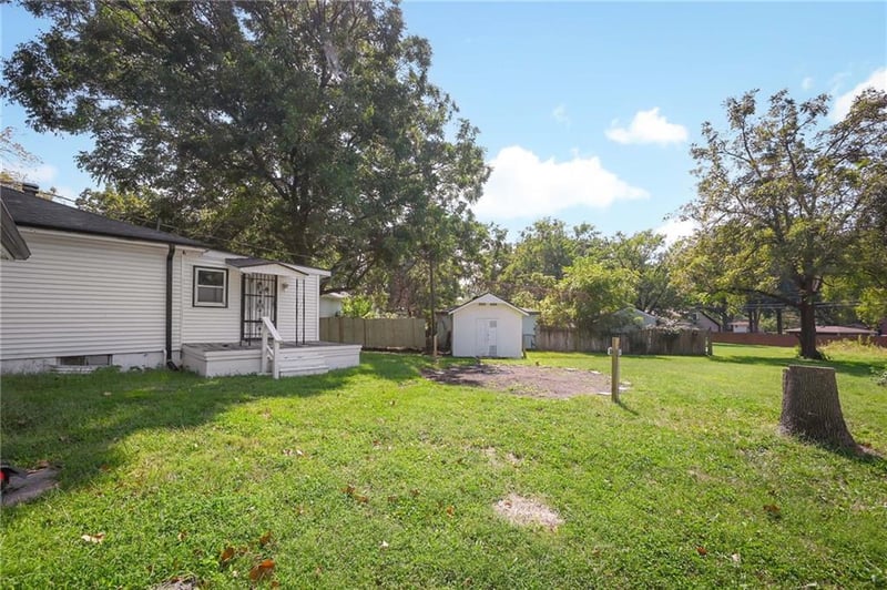 412 A NW Donovan Rd, Lee's Summit, MO 64063