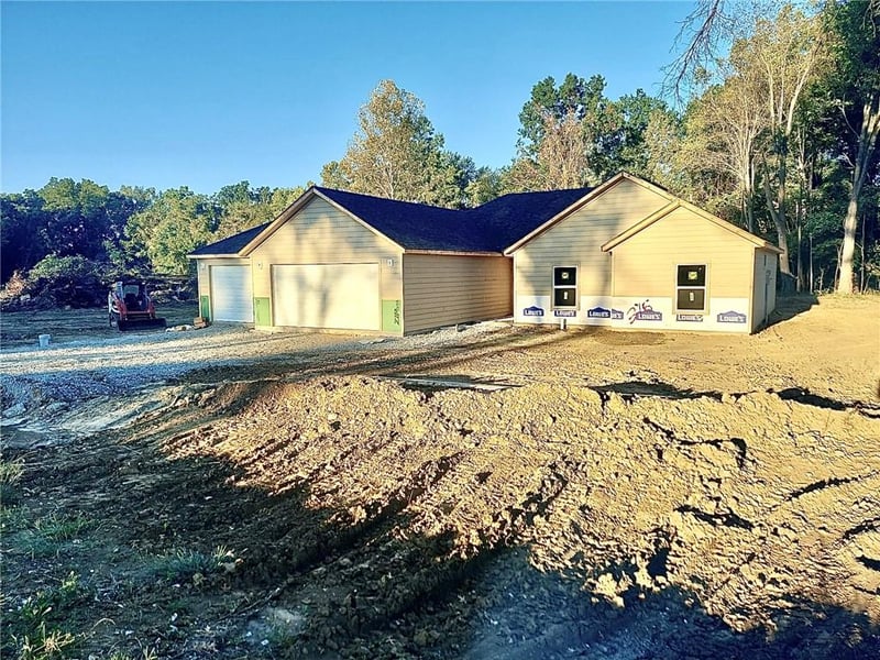 316 NE 21st Rd, Warrensburg, MO 64093