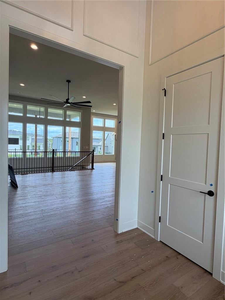 18461 Pawnee Ln, Overland Park, KS 66085