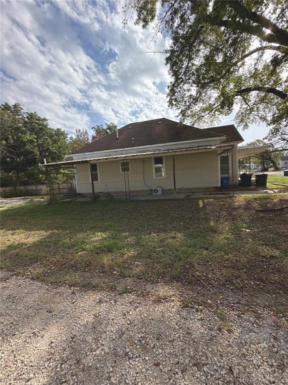1120 W Myrtle St, Independence, KS 67301