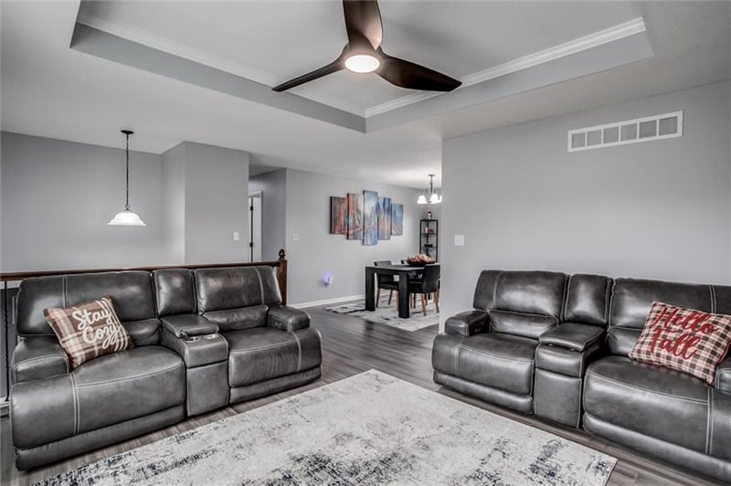 1605 Bay Ave, Independence, MO 64058