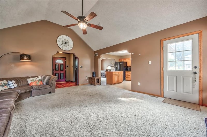 301 N Harrison St, Spring Hill, KS 66083