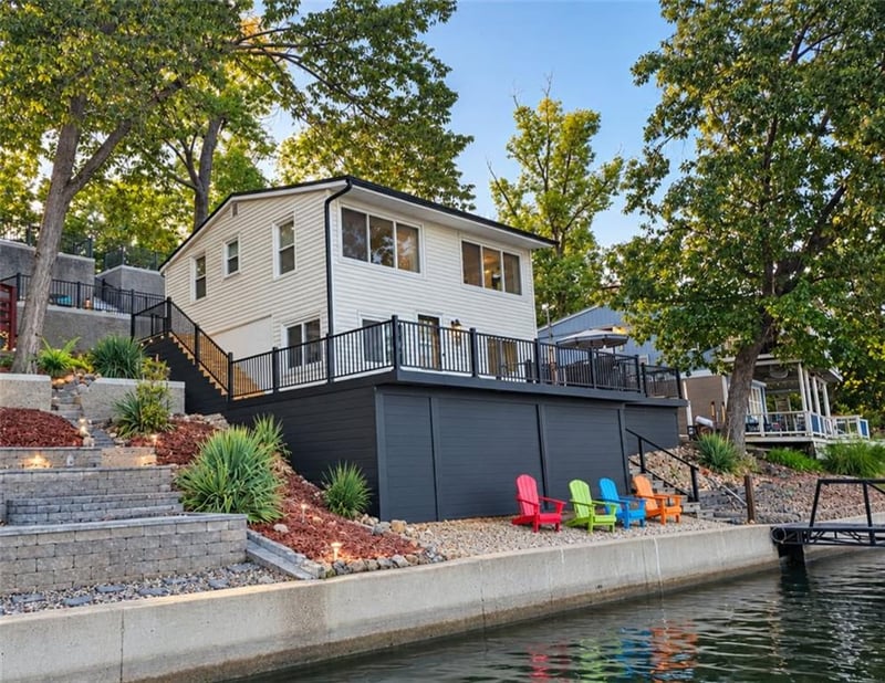 31525 Ontario Rd, Rocky Mount, MO 65072