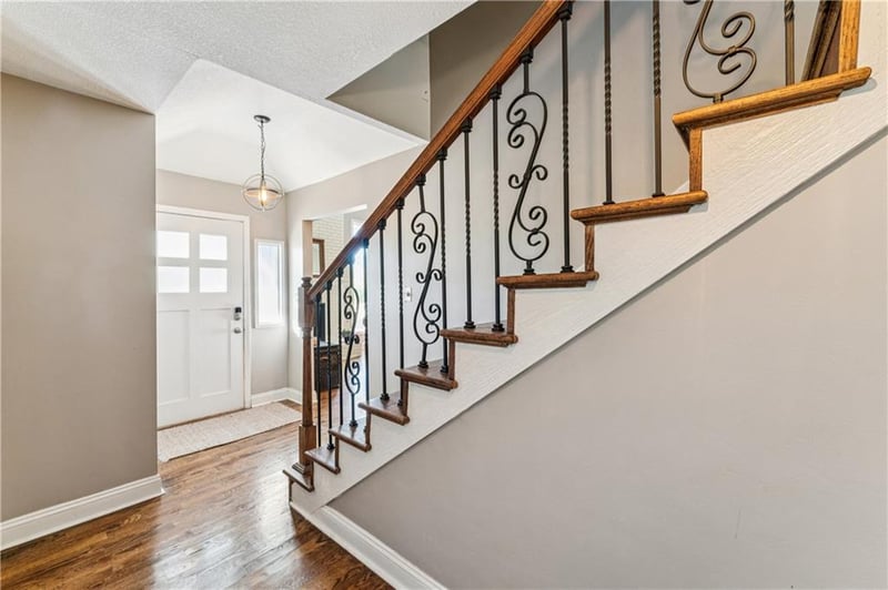 29300 W 119th St, Olathe, KS 66061