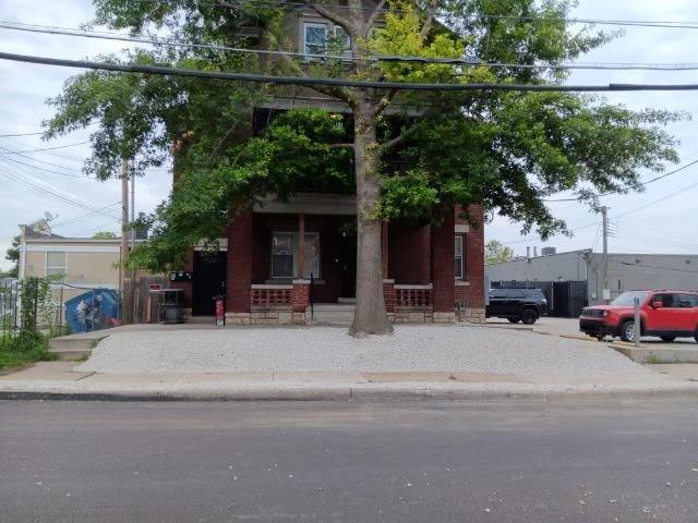 3809 Washington St, Kansas City, MO 64111